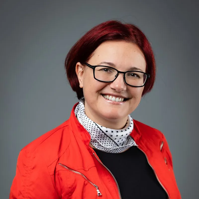 01_klementina-zupancic-maver-solter-izterjave-izterjava-dolgov-upravljanje-terjatev-lepa-beseda-lepo-mesto-najde copy